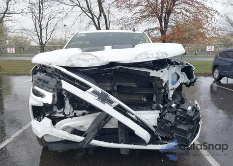 2023 Chevrolet Silverado 1500 4Wd Standard Bed Rst z USA, uszkodzony, nr VIN 1GCUDEED9PZ202971